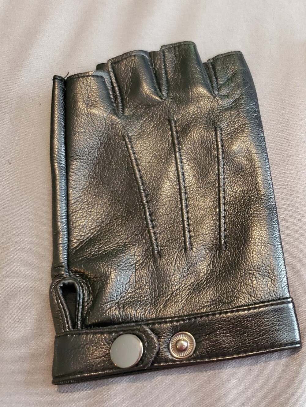 Fingerless Pleather Gloves